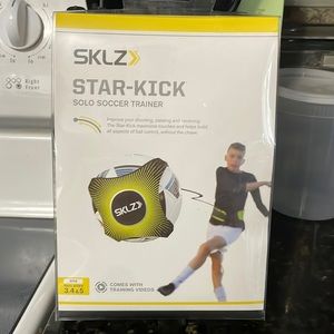 SKLZ Star Kick solo soccer trainer